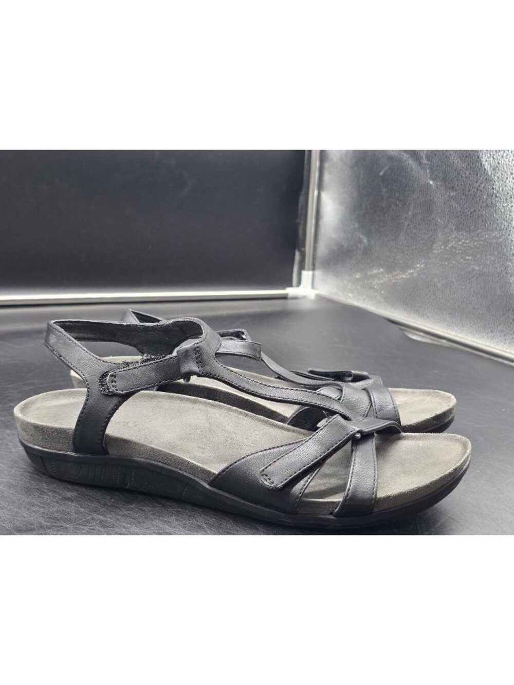 Baretraps Sandals Womens Size 9.5 Black Jaxen Strappy Wedge Comfort Shoes